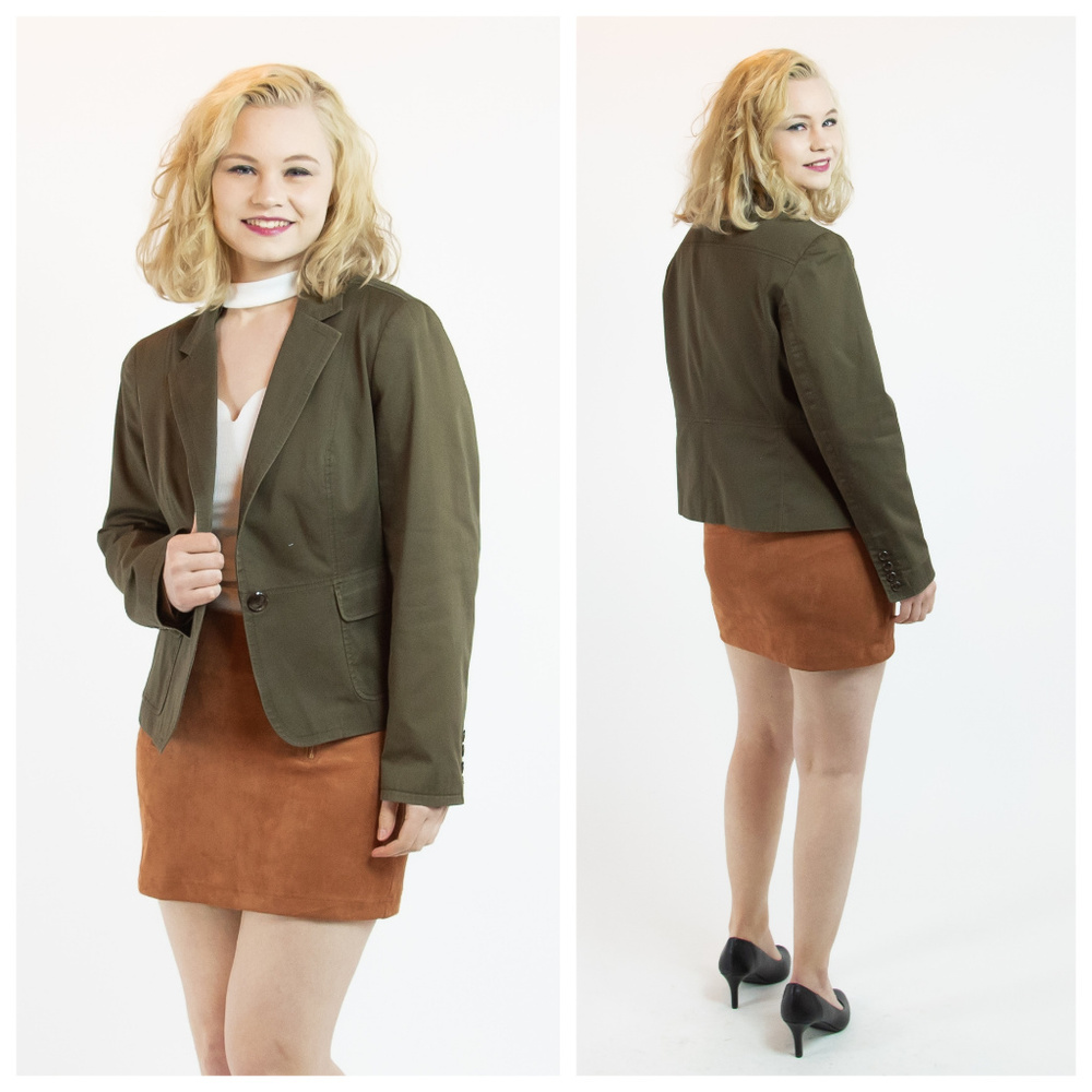 14 P Talbots Cargo Lined Olive Blazer